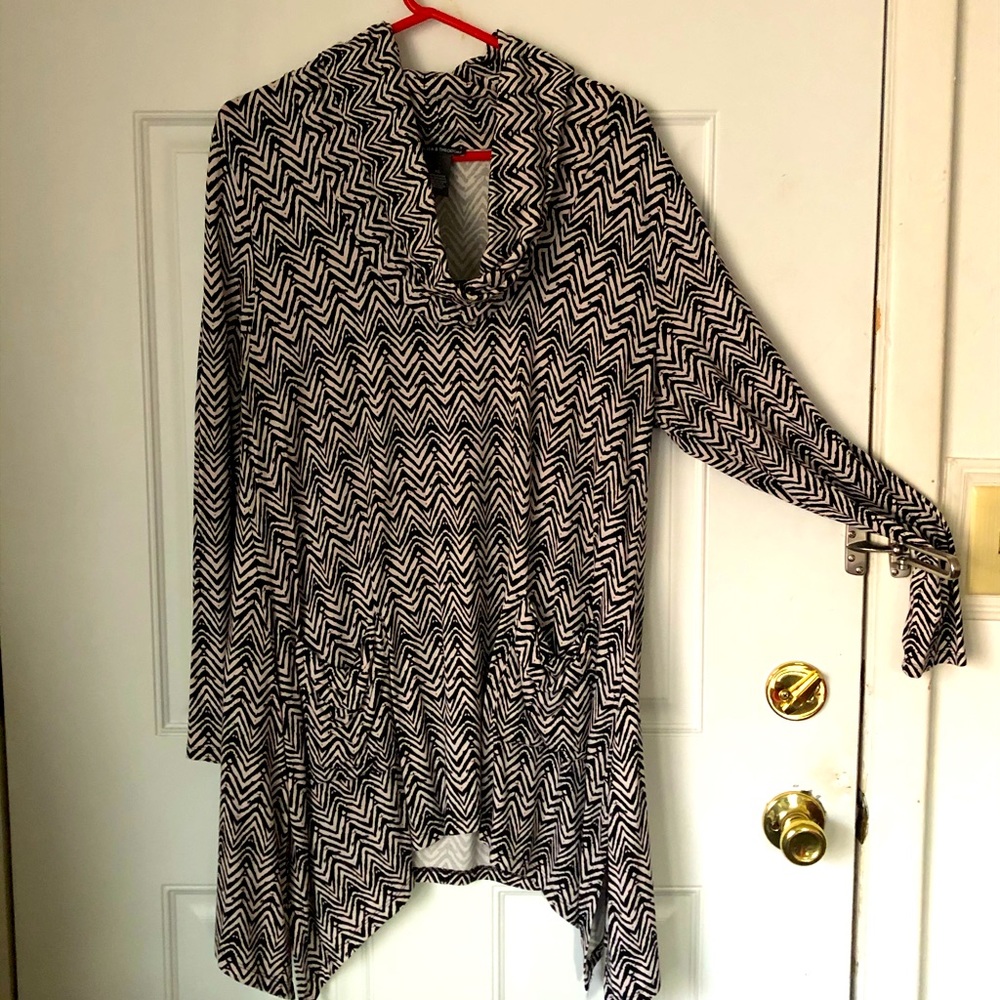 Black and White Cowl-Necked Tunic